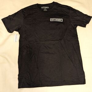CITY WINERY Men's t-shirt NWT